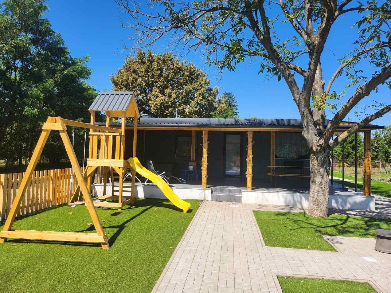 Chillhouse Csaszarszallas Проживання в сім'ї *